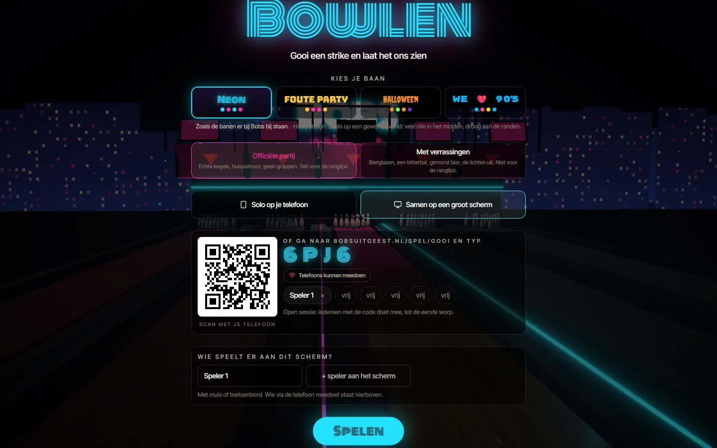 Startscherm van het bowlingspel van Bobs Party & Events met een QR-code om met je telefoon mee te doen en vier banen om uit te kiezen: Neon, Foute Party, Halloween en We love 90's
